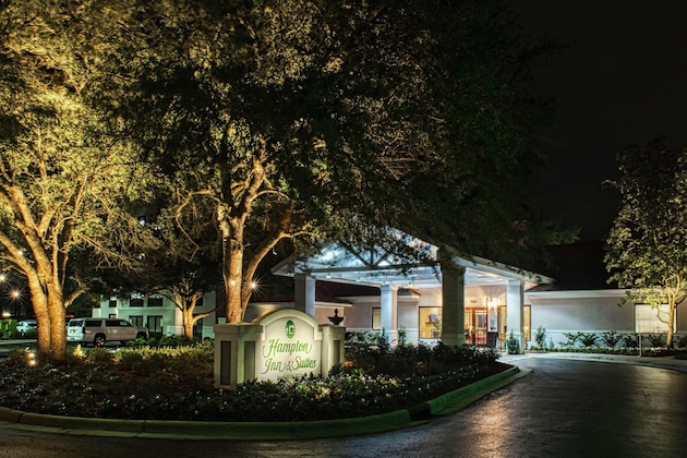 Gallery - Hampton Inn & Suites Wilmington Wrightsville Beach