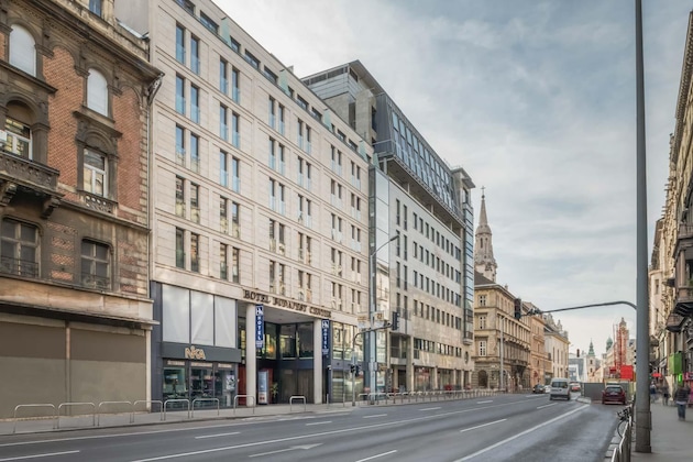 Gallery - Dorma Budapest Center