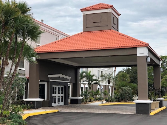 Gallery - Best Western Plus Bradenton Hotel & Suites