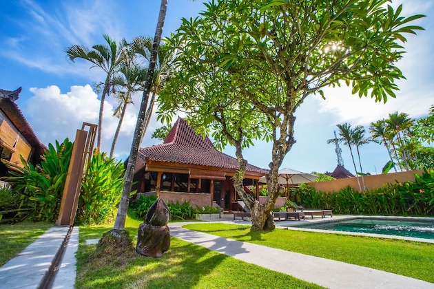 Gallery - Dyana Villas