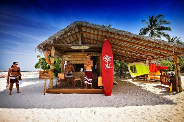 Gallery - Voi Maayafushi Resort