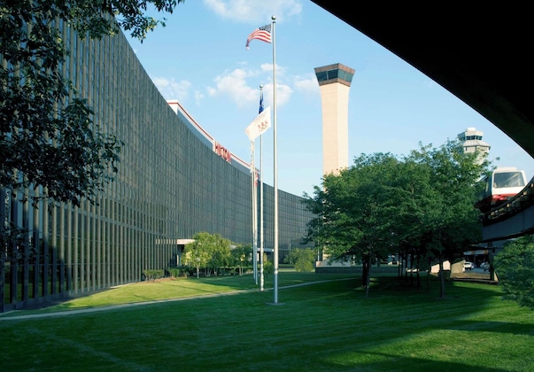 Gallery - Hilton Chicago O'hare Airport