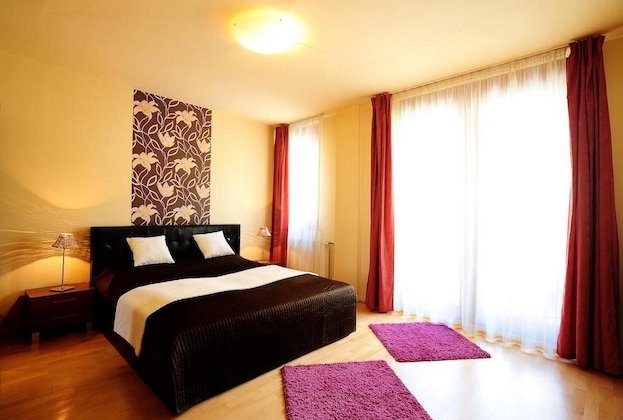 Gallery - King Apartments Budapest Hotel