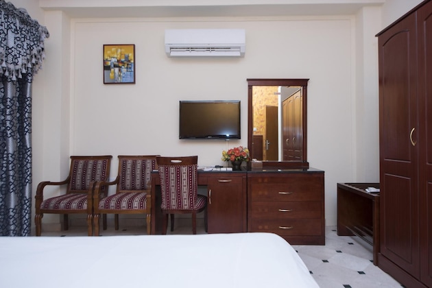Gallery - Al Bahjah Hotel