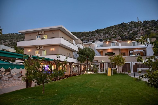 Gallery - Iraklis Studios & Apartments