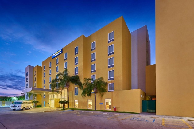 Gallery - City Express By Marriott Mazatlán