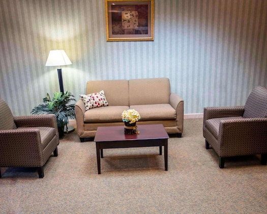 Gallery - Comfort Suites University Area