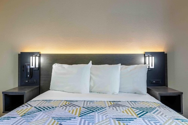 Gallery - Motel 6 Albuquerque North