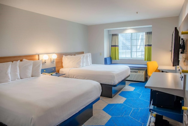 Gallery - Microtel Inn & Suites By Wyndham Kingsland