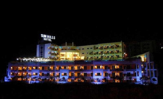 Gallery - Sunhills Suites