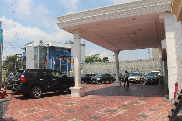 Gallery - Victoria Crown Plaza Hotel
