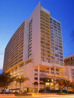 Gallery - Grand Beach Hotel