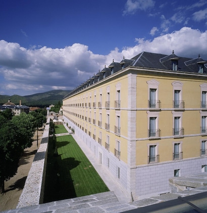 Gallery - Parador De La Granja