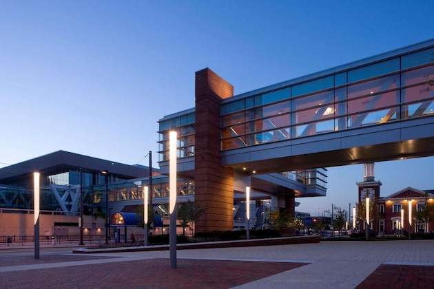 Gallery - Hilton Baltimore Inner Harbor