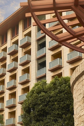 Gallery - Resorts World Sentosa - Hotel Ora