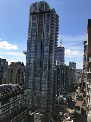 Gallery - Landis Hotel and Suites