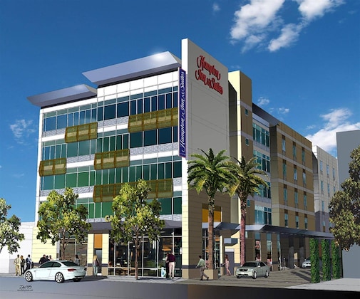 Gallery - Hampton Inn & Suites Los Angeles Hollywood