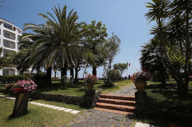Gallery - Delta Hotels By Marriott Giardini Naxos