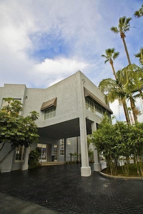 Gallery - Hotel Current