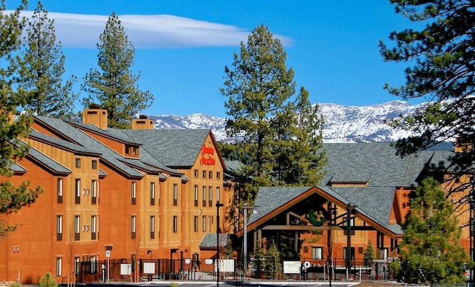 Gallery - Hampton Inn & Suites Tahoe-Truckee