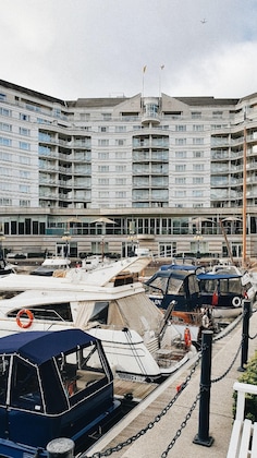 Gallery - The Chelsea Harbour Hotel And Spa