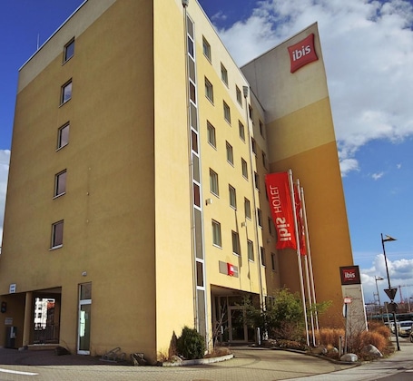 Gallery - B&B HOTEL Frankfurt-Messe