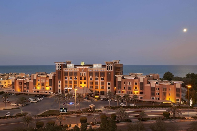 Gallery - Safir Fintas Kuwait Hotel