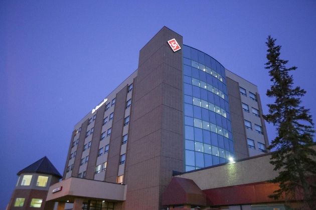 Gallery - The Glenmore Inn & Convention Centre