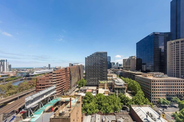 Gallery - Riverside Apartments Melbourne