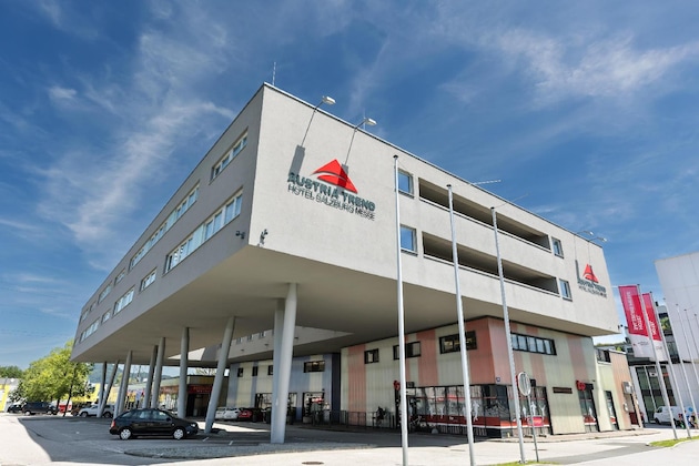 Gallery - Four Points Flex By Sheraton Salzburg Messe
