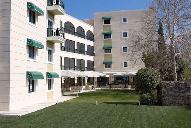 Gallery - Zeus Essence Ramada By Wyndham Athens