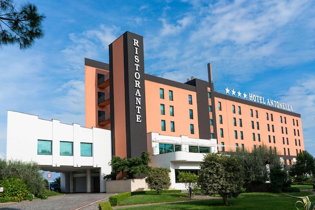 Gallery - Shg Hotel Antonella