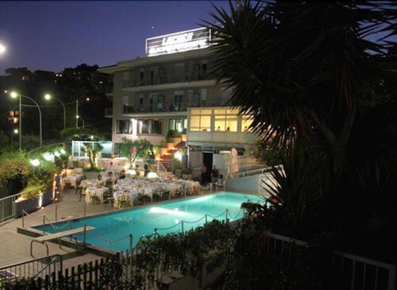 Gallery - Albergo Lachea