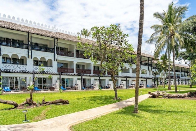 Gallery - Southern Palms Beach Resort