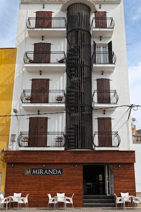 Gallery - Hostal Miranda