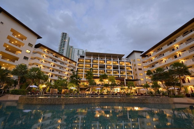Gallery - Sunday Wongamat Privacy Pattaya