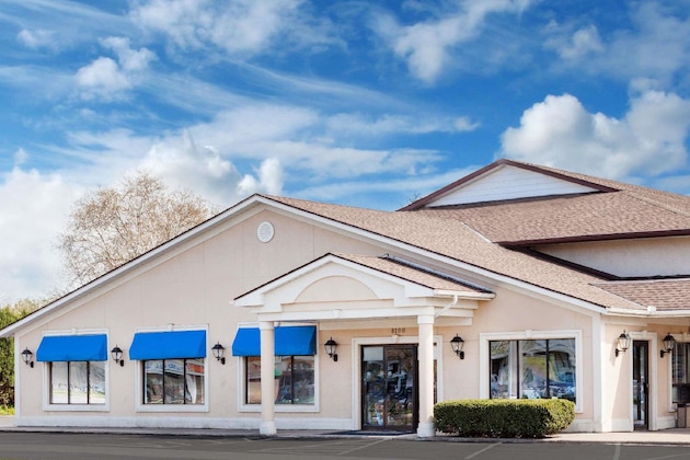 Gallery - Howard Johnson By Wyndham Niagara Falls