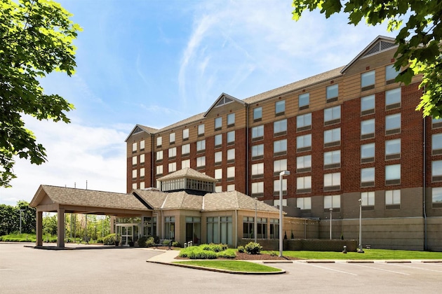 Gallery - Hilton Garden Inn Cleveland Airport