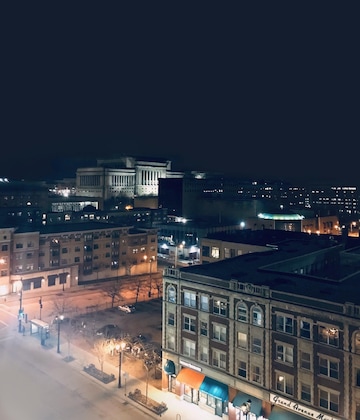 Gallery - Doubletree By Hilton Hotel Milwaukee Downtown