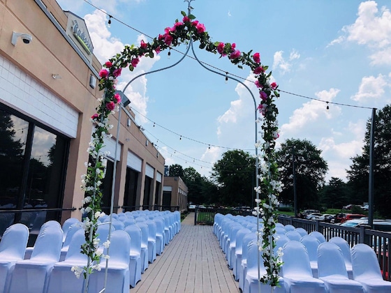 Gallery - Radisson Hotel Nashville Airport