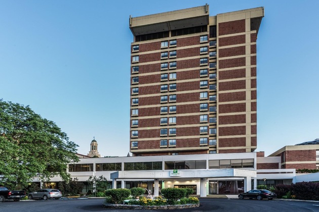 Gallery - Holiday Inn & Suites Pittsfield-Berkshires By Ihg