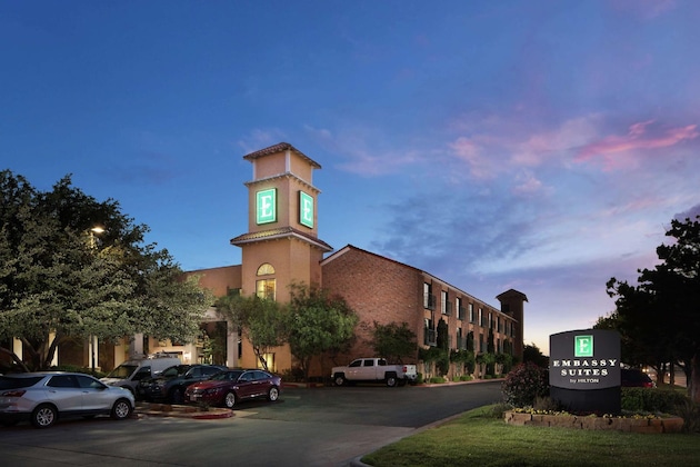 Gallery - Embassy Suites Lubbock