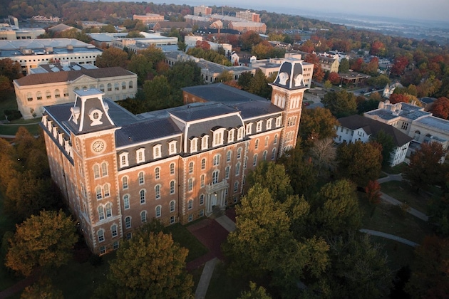 Gallery - Welcome Suites Fort Smith