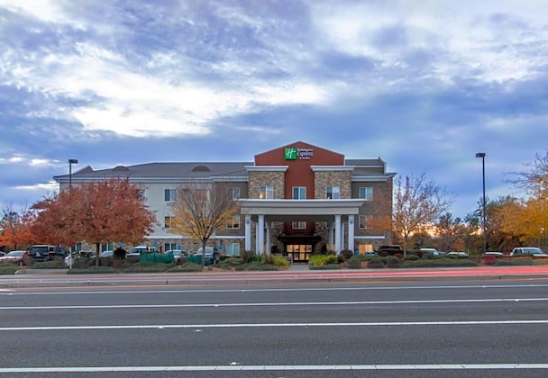 Gallery - Holiday Inn Express Hotel & Suites Roseville-Galleria Area By Ihg