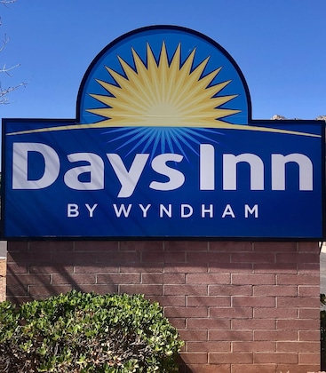 Gallery - Days Inn & Suites By Wyndham Page Lake Powell