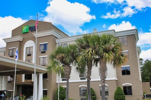 Gallery - Holiday Inn Express & Suites Douglas By Ihg