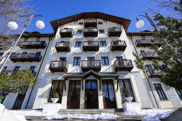 Gallery - Palace Pontedilegno Resort