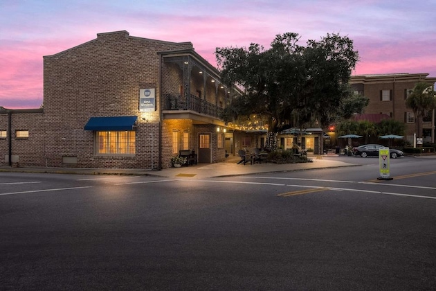 Gallery - Best Western Sea Island Inn