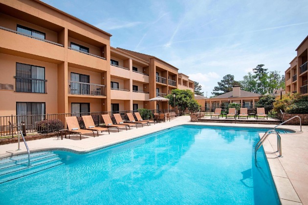 Gallery - Courtyard By Marriott Savannah Midtown