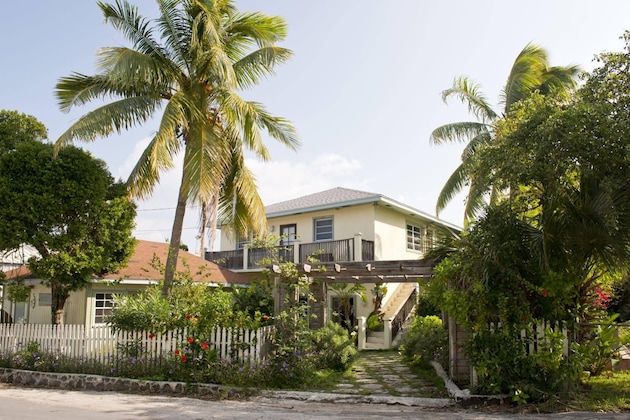 Gallery - The Sugar Apple Lodging
